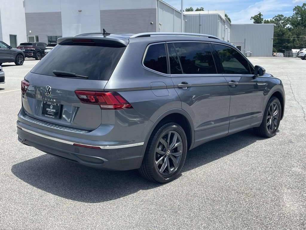 Used 2022 Volkswagen Tiguan SE FWD image 7