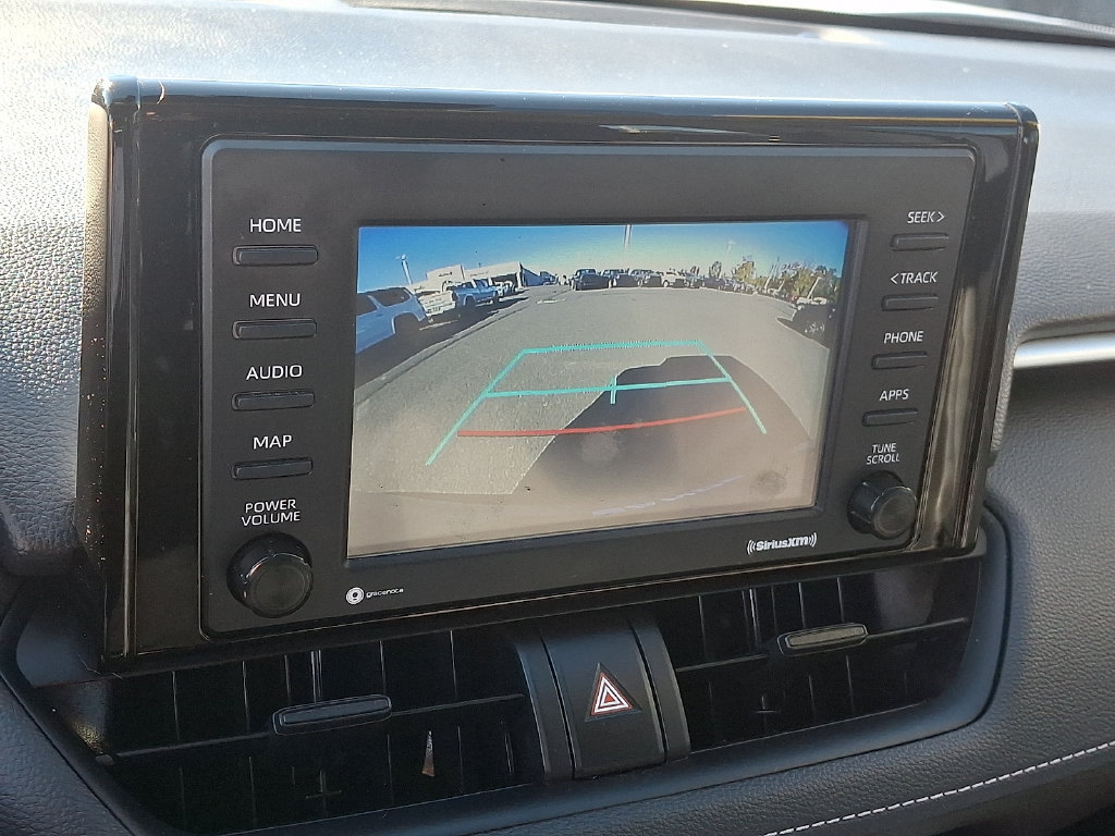 Used 2022 Toyota RAV4 XLE AWD/4WD image 18