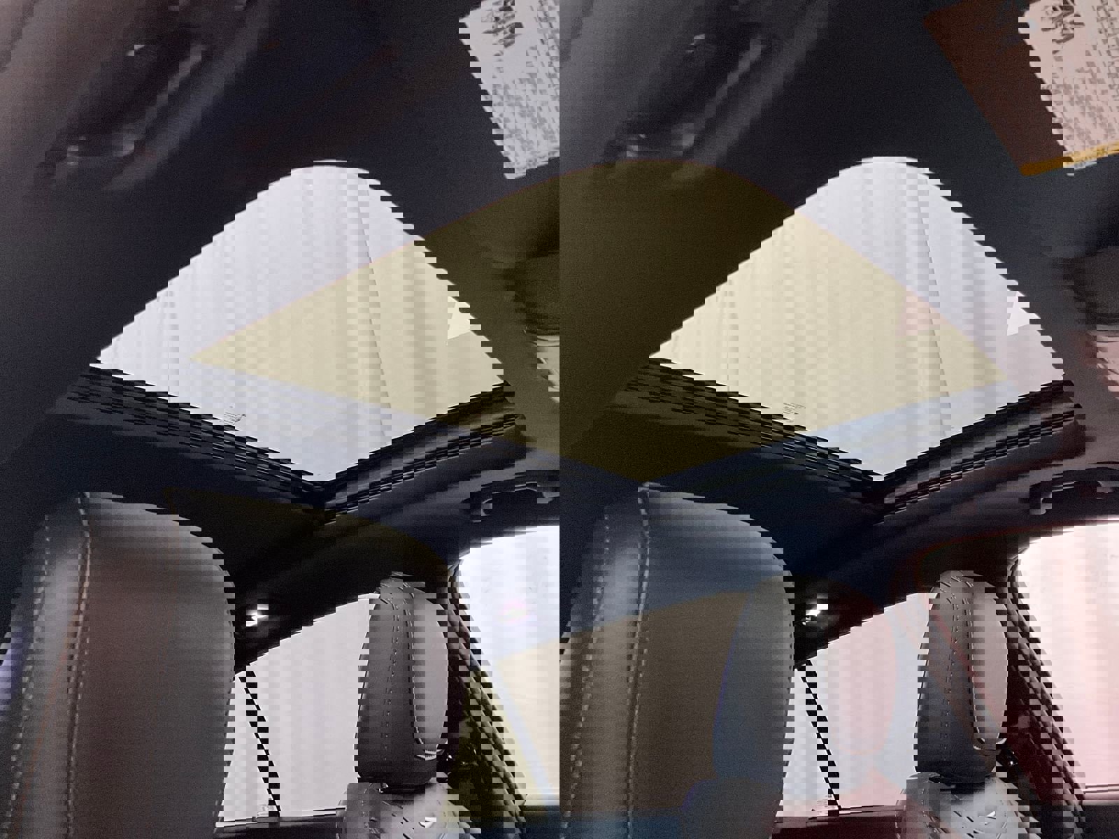 Used 2021 Cadillac XT4 Sport image 22