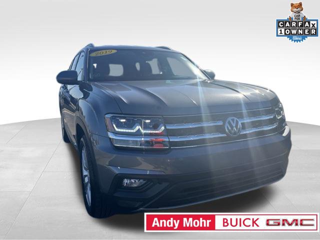 Used 2019 Volkswagen Atlas SE w/ Towing Package FWD image 2