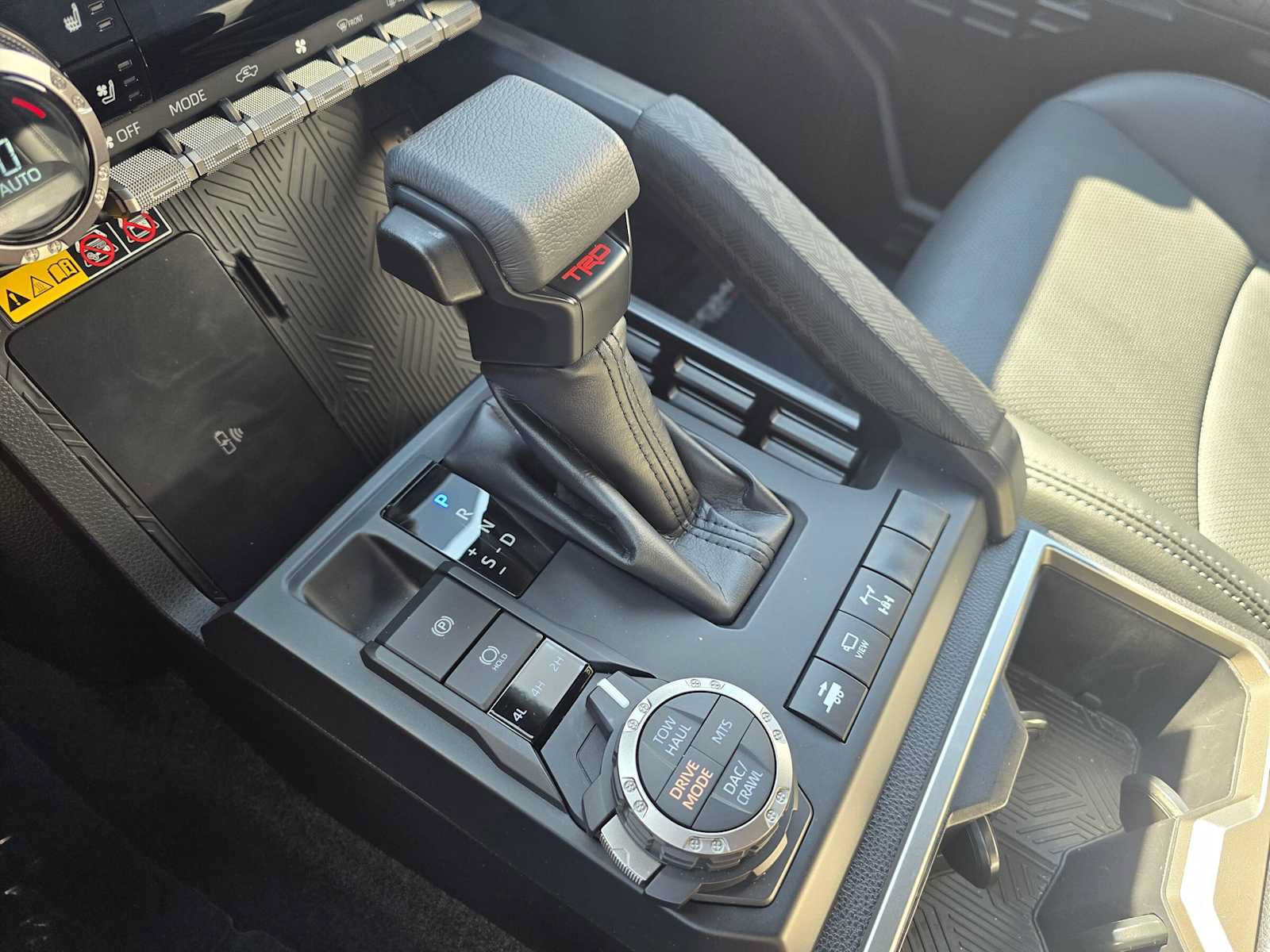 Used 2026 Toyota Tacoma TRD Off-Road w/ TRD Off Road Premium Package AWD/4WD image 30