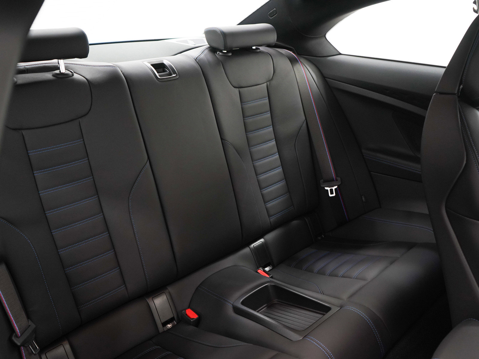 Used 2024 BMW M2 RWD image 12