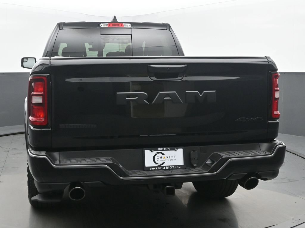 New 2026 RAM 1500 4x4 Crew Cab image 5