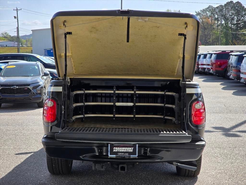 Used 2003 Ford F150 Harley-Davidson RWD image 3