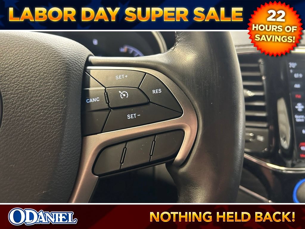 Used 2020 Jeep Grand Cherokee Limited AWD/4WD image 11