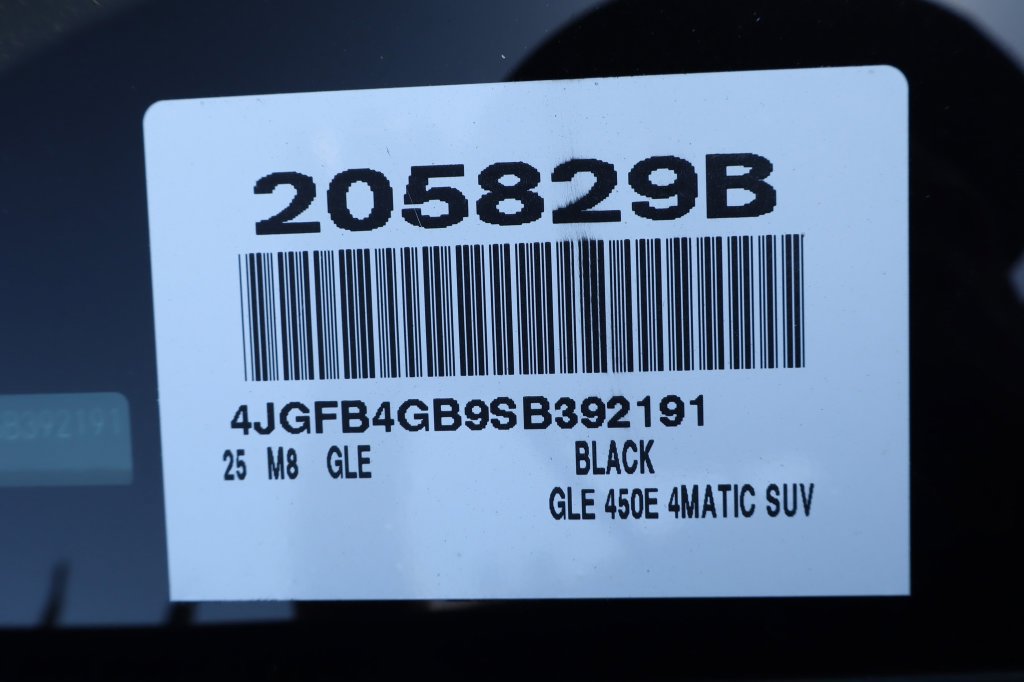 Used 2025 Mercedes-Benz GLE 450e 4MATIC image 37