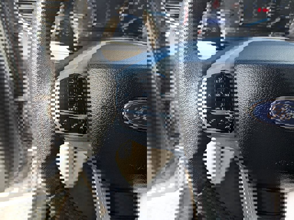 Used 2024 Ford Explorer XLT w/ Equipment Group 202A image 25