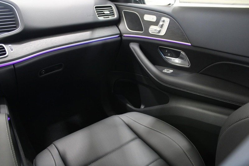New 2025 Mercedes-Benz GLE 450 4MATIC image 9