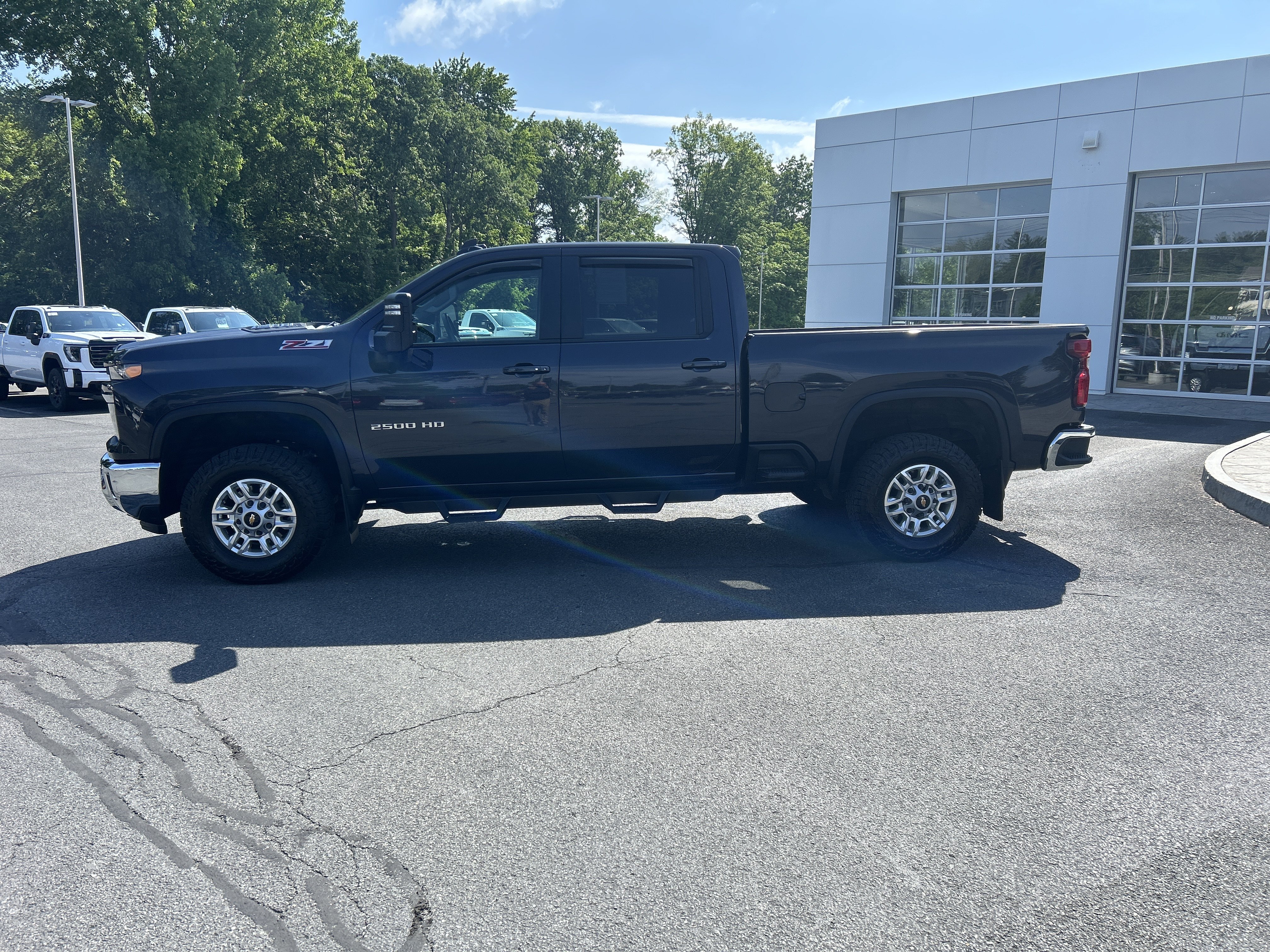 Certified 2024 Chevrolet Silverado 2500 LT w/ Safety Package AWD/4WD image 2