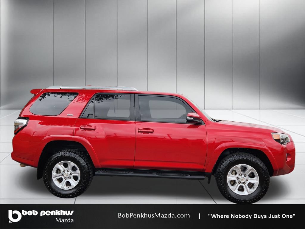 Used 2018 Toyota 4Runner SR5 Premium AWD/4WD image 24