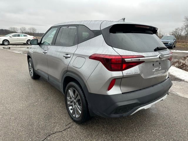Used 2021 Kia Seltos LX image 4