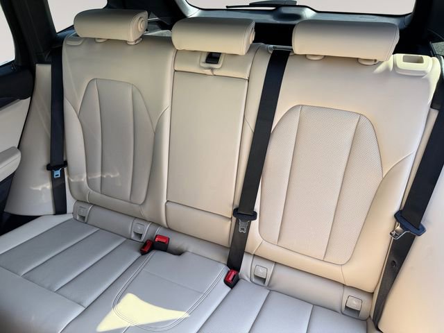 Used 2023 BMW X3 xDrive30i w/ Convenience Package AWD/4WD image 13