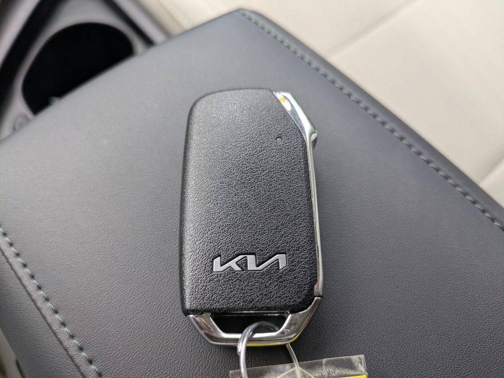 Used 2025 Kia Niro EX Touring FWD image 30