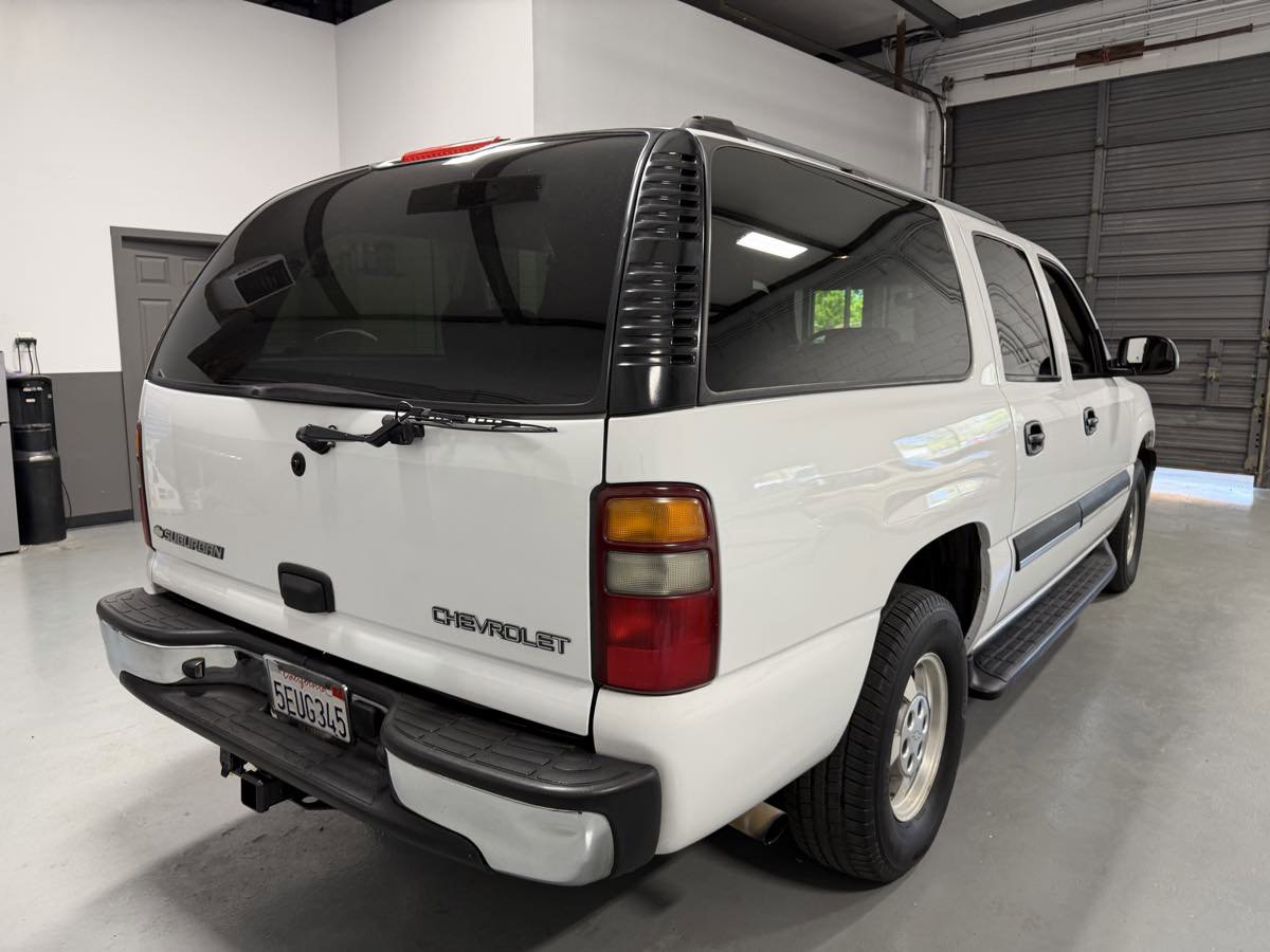 Used 2003 Chevrolet Suburban LS AWD/4WD image 5
