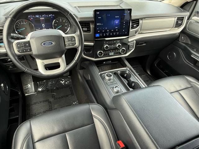 Used 2024 Ford Expedition Max XLT AWD/4WD image 11
