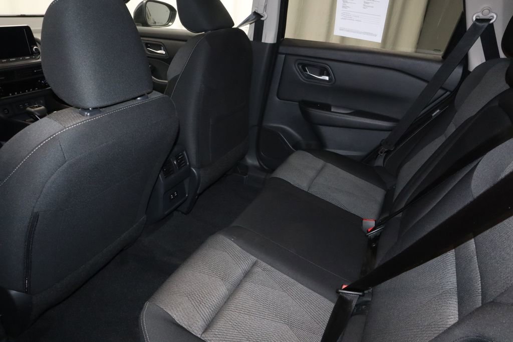 Certified 2025 Nissan Rogue SV AWD/4WD image 21