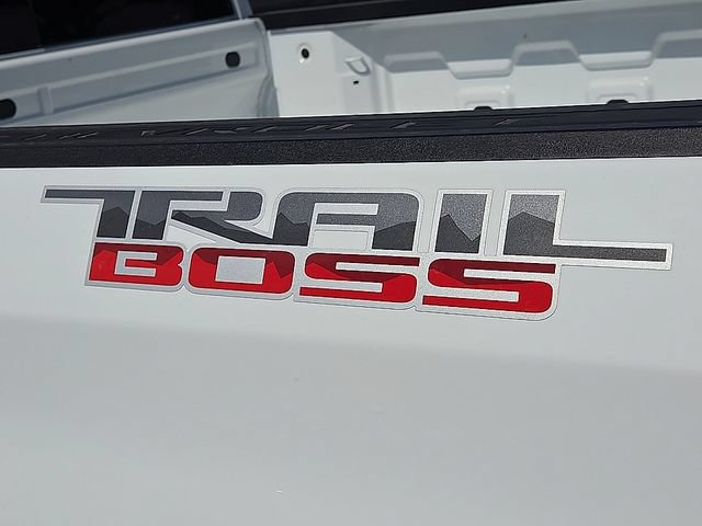 New 2026 Chevrolet Silverado 1500 LT Trail Boss w/ Convenience Package II AWD/4WD image 7