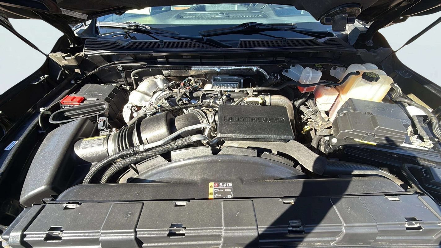Used 2023 GMC Sierra 3500 AT4 w/ AT4 Preferred Package AWD/4WD image 27