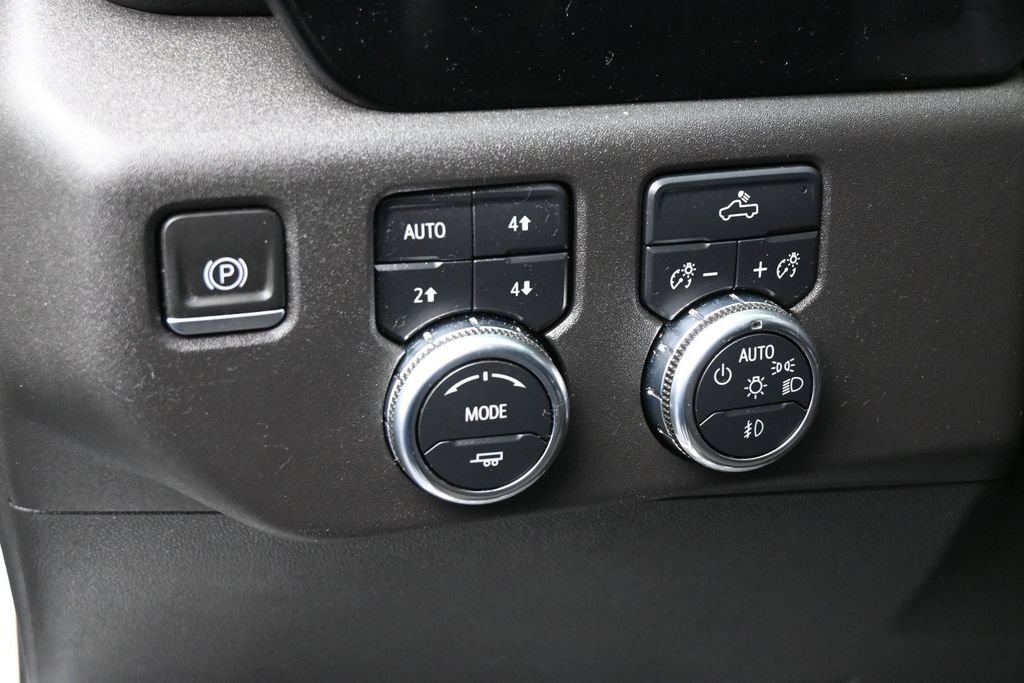 Used 2024 GMC Sierra 1500 Elevation w/ X31 Off-Road Package AWD/4WD image 5