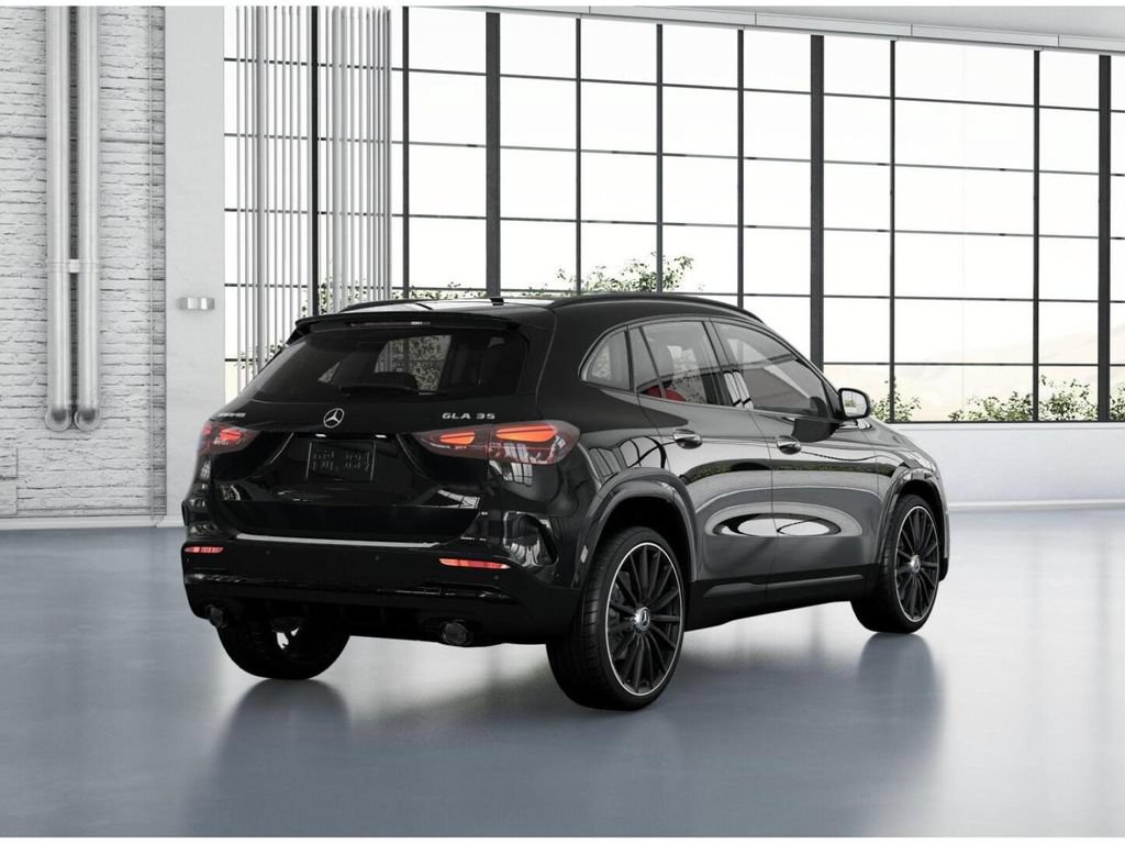 New 2026 Mercedes-Benz GLA 35 AMG 4MATIC image 22