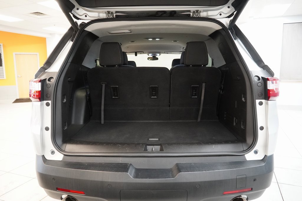 Used 2019 Chevrolet Traverse LT image 13