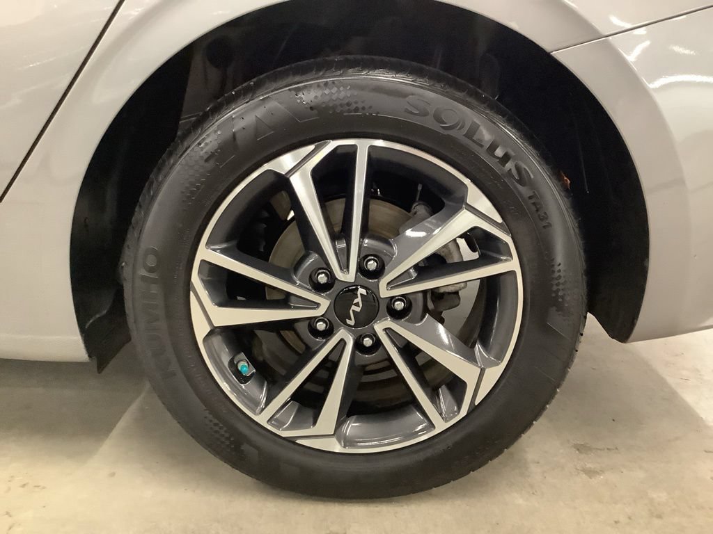 Certified 2024 Kia Forte LXS FWD image 20