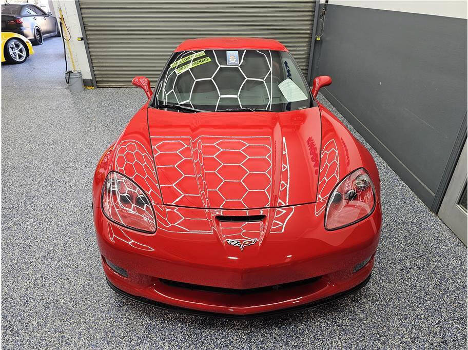 Used 2012 Chevrolet Corvette Grand Sport w/ 3LT Preferred Equipment Group RWD image 8
