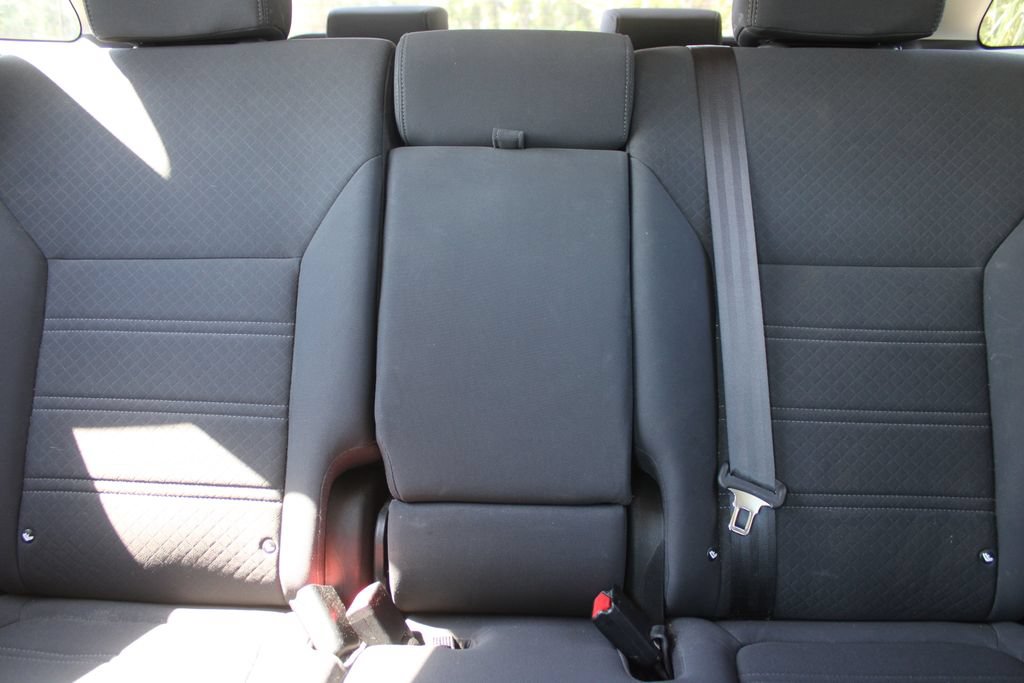 Used 2017 Kia Sorento LX FWD image 45