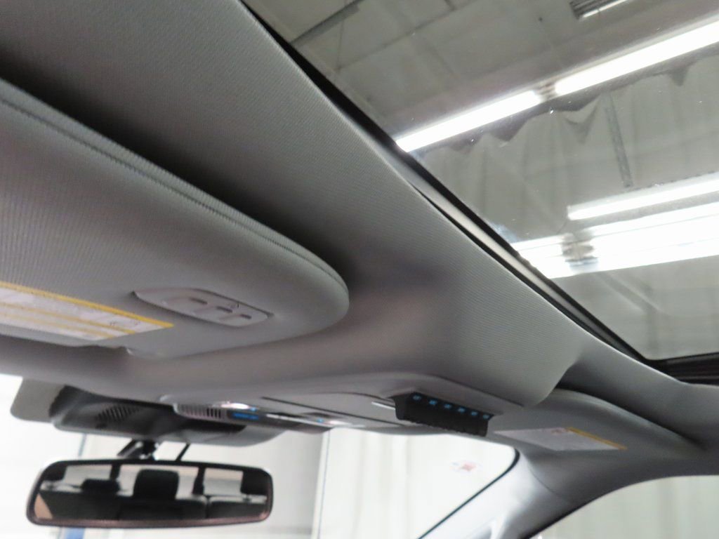 Used 2025 Ford F250 Lariat w/ Lariat Ultimate Package image 33