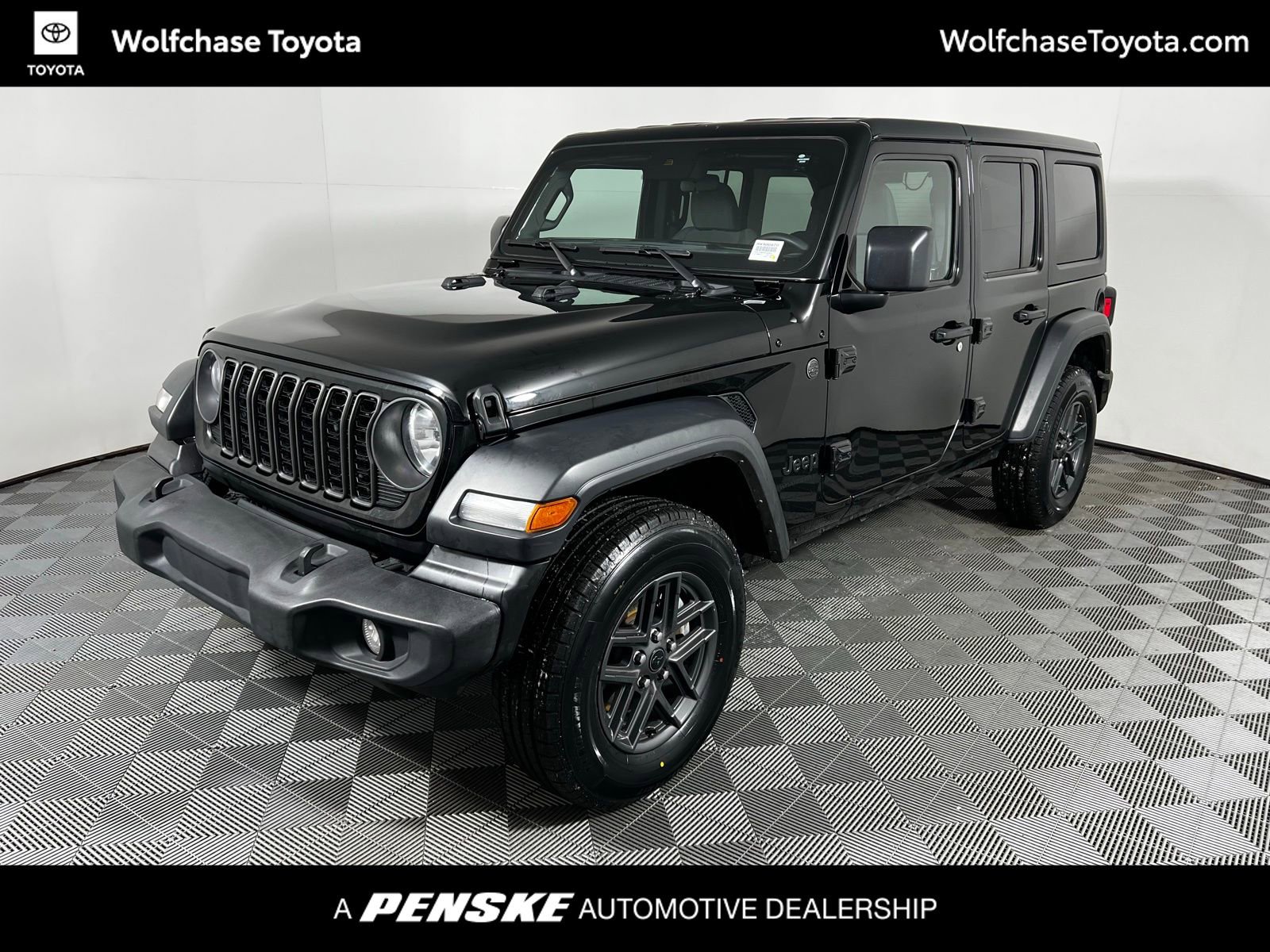 Used 2024 Jeep Wrangler Sport S image 1
