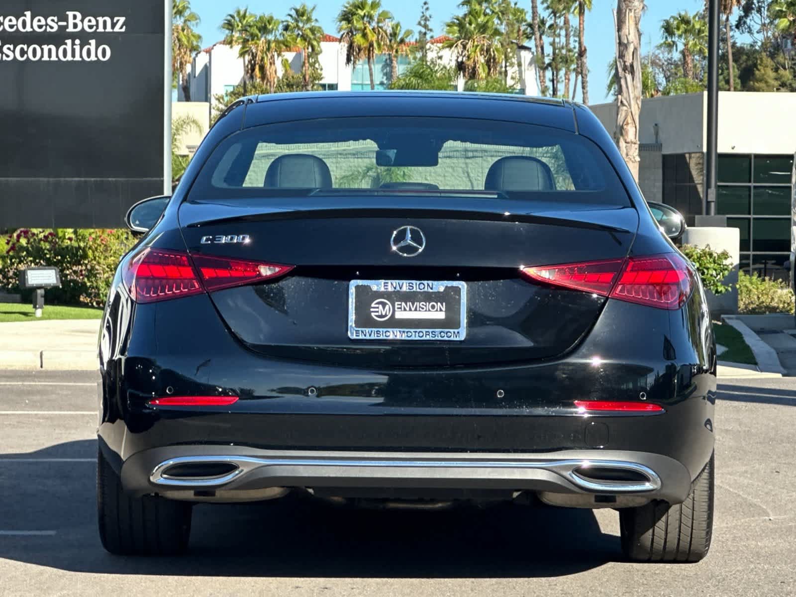 Used 2024 Mercedes-Benz C 300 Sedan image 4