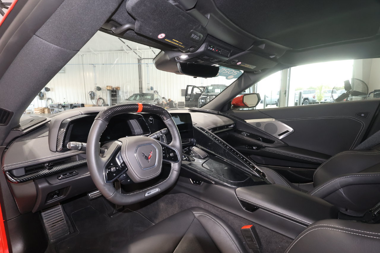 Used 2025 Chevrolet Corvette E-Ray w/ ZER Performance Package AWD/4WD image 9