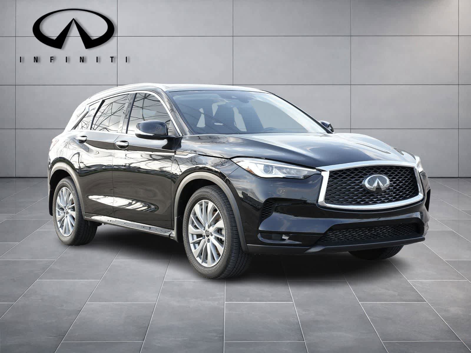 Used 2025 INFINITI QX50 Luxe AWD/4WD image 3