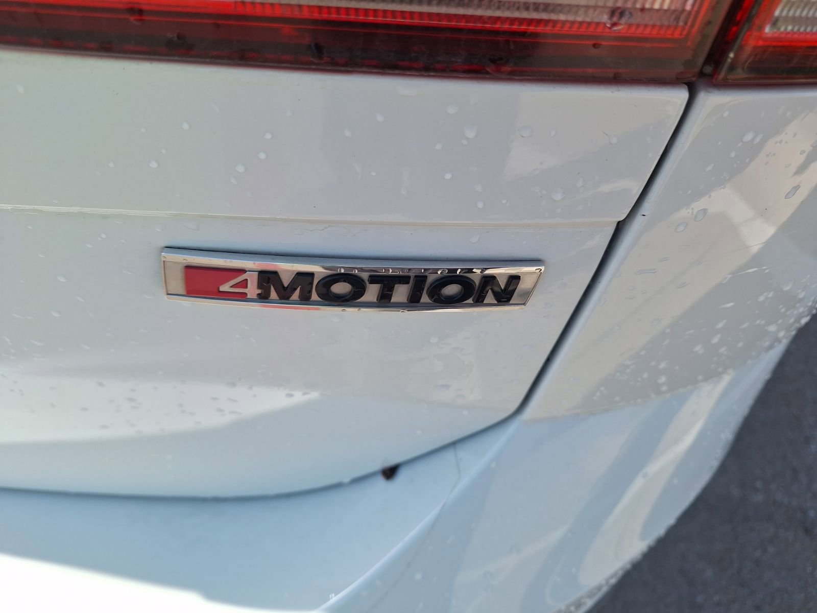 Used 2019 Volkswagen Golf Alltrack SE image 12