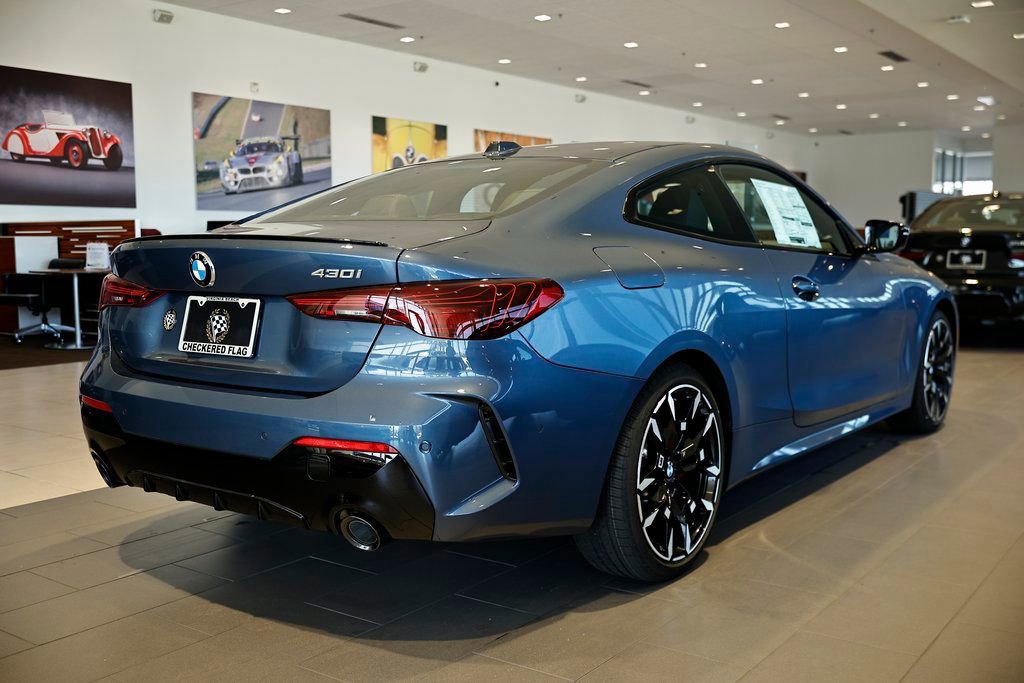 New 2026 BMW 430i Coupe w/ M Sport Package image 6