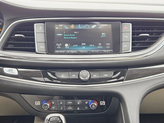 Used 2019 Buick Enclave Premium w/ Experience Buick Package image 21
