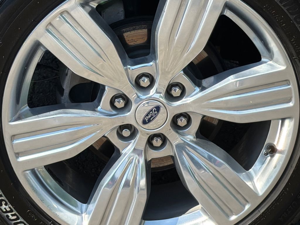 Used 2023 Ford Expedition Max Platinum AWD/4WD image 6