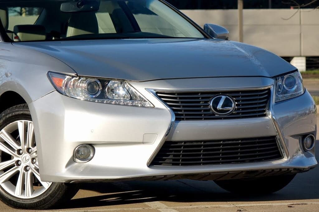 Used 2014 Lexus ES 350 w/ Premium Package image 18