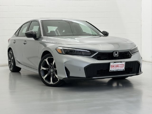 Used 2025 Honda Civic Sport image 2