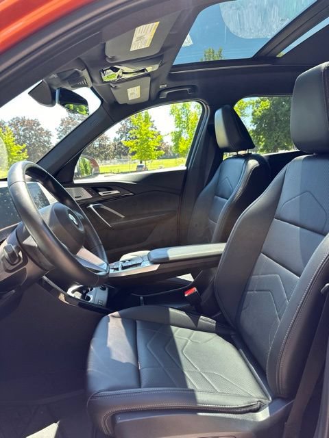 Used 2024 BMW X1 xDrive28i w/ Premium Package AWD/4WD image 12