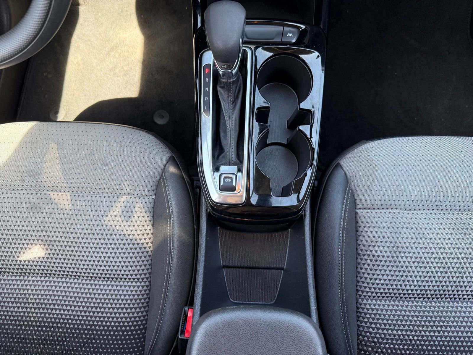 Used 2024 Chevrolet Trax LT image 26