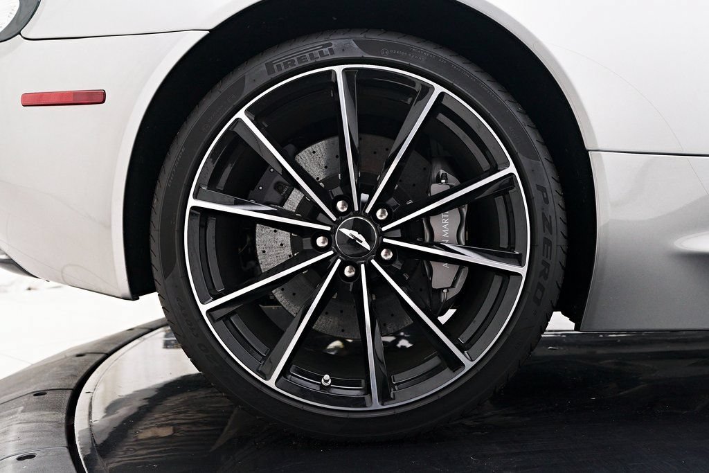 Used 2016 Aston Martin DB9 GT RWD image 44