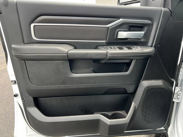 New 2025 RAM 2500 Big Horn AWD/4WD image 10