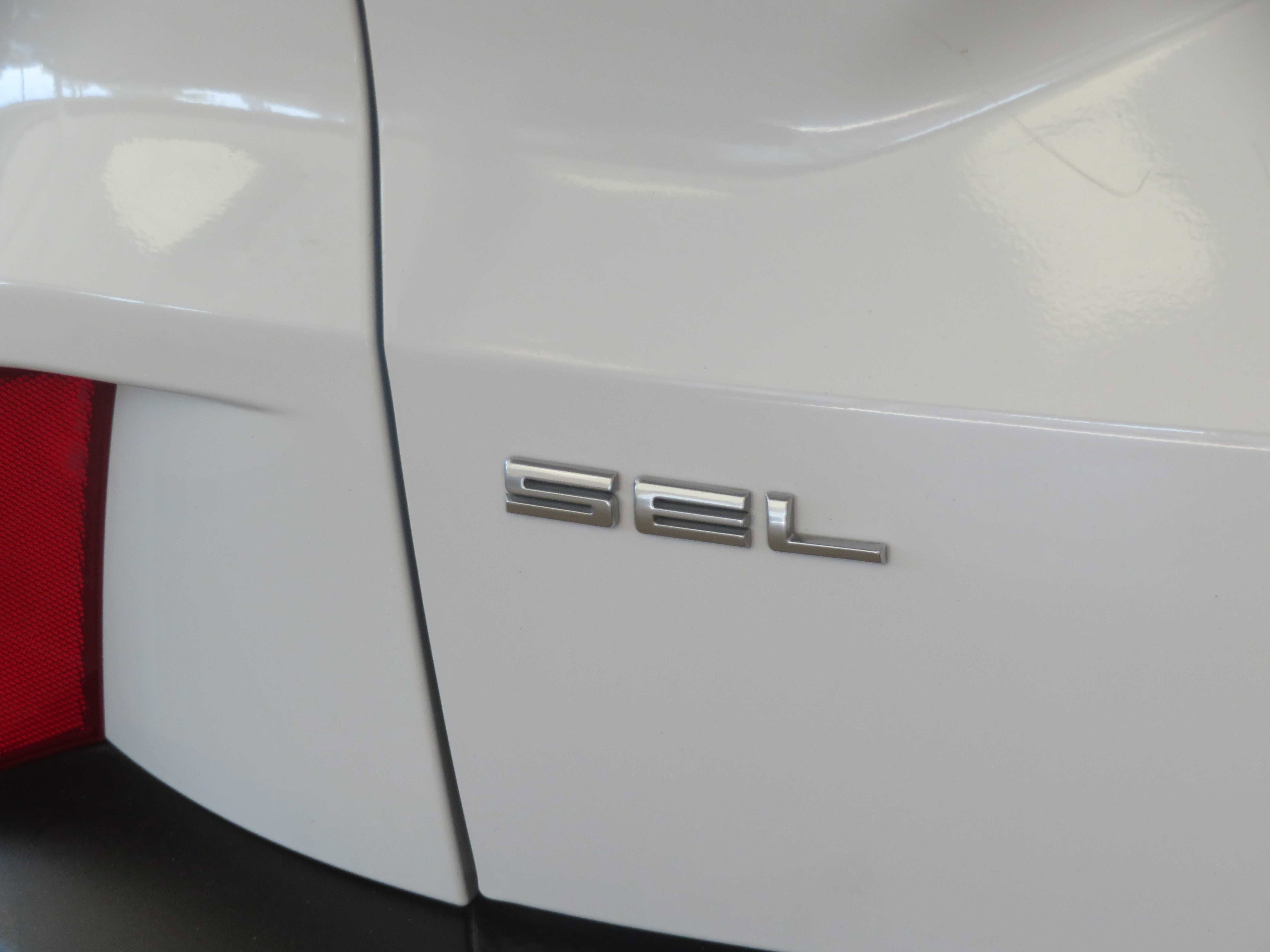 Used 2020 Ford Escape SEL image 58