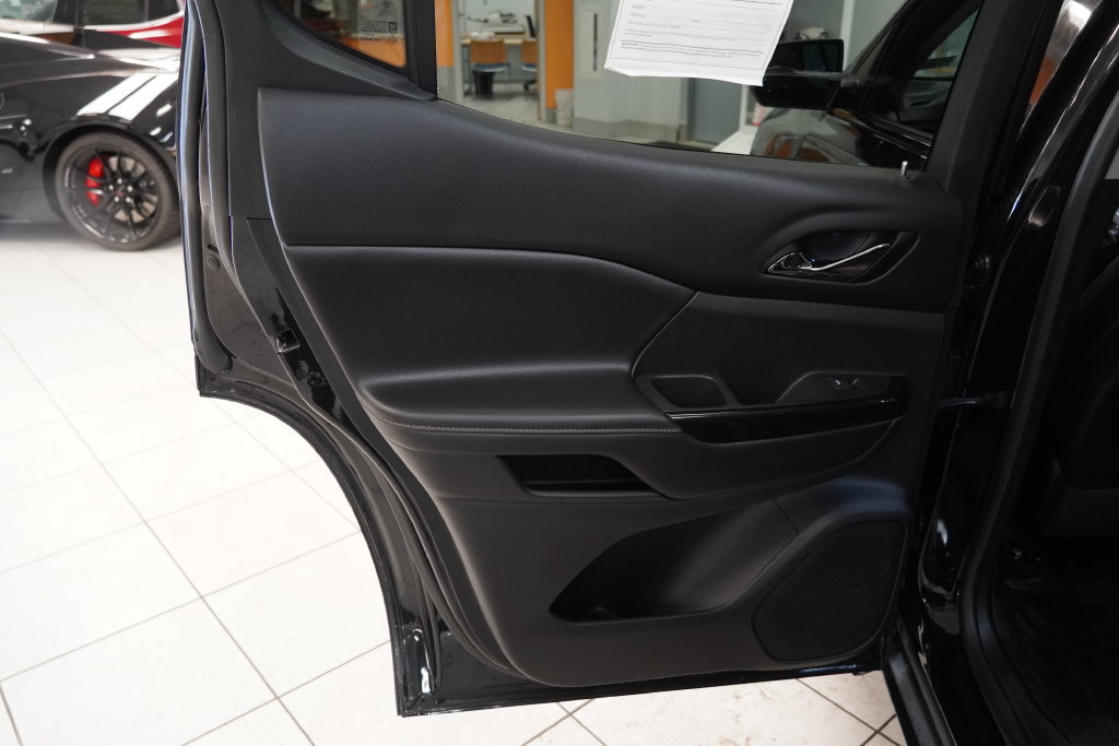 Used 2021 GMC Acadia AT4 w/ LPO, Floor Liner Package AWD/4WD image 23
