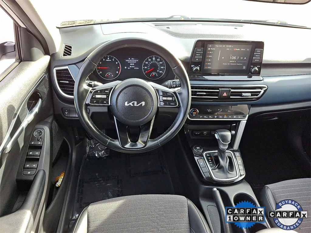 Certified 2023 Kia Seltos S image 11