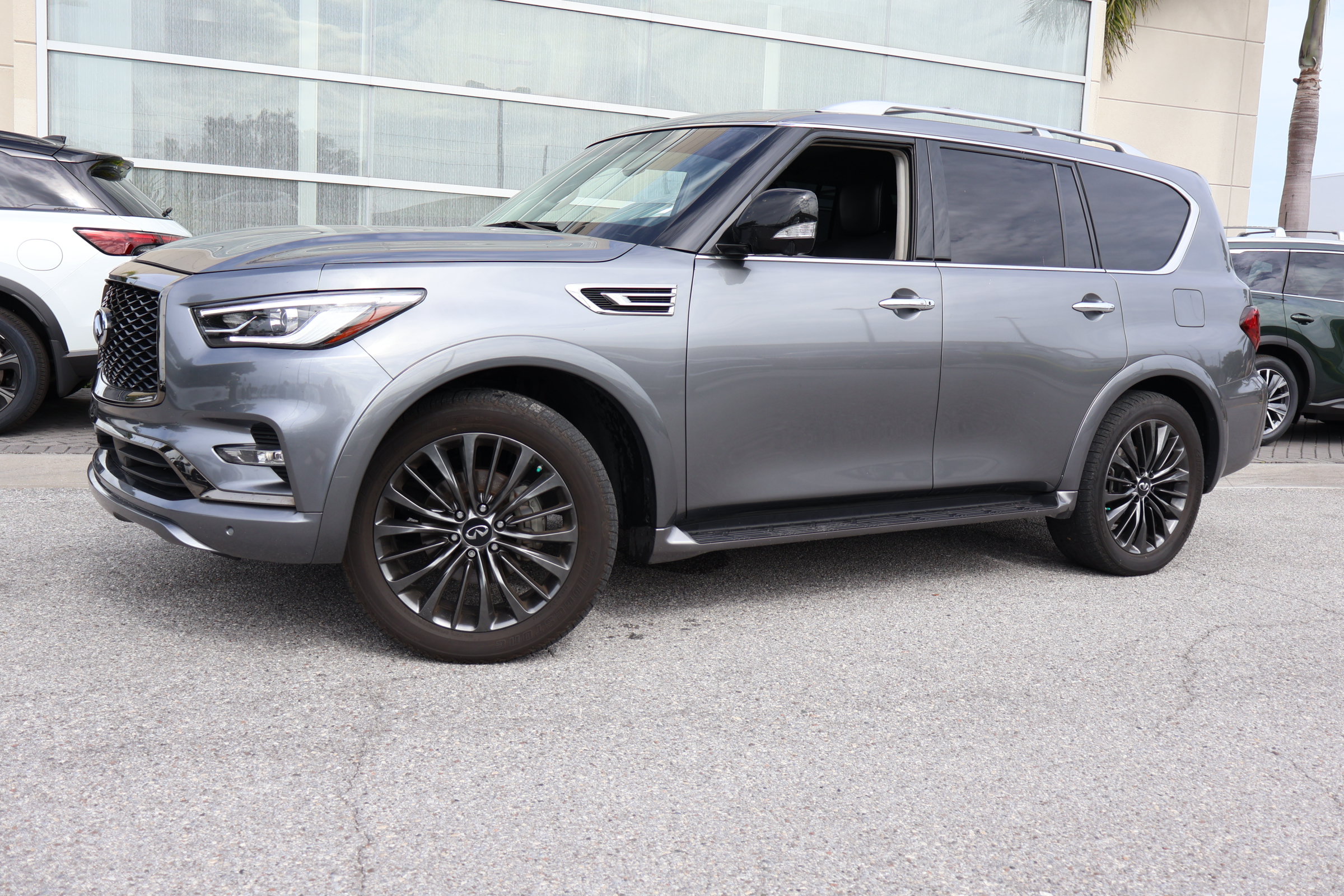 Certified 2021 INFINITI QX80 Premium Select w/ Cargo Package RWD image 1