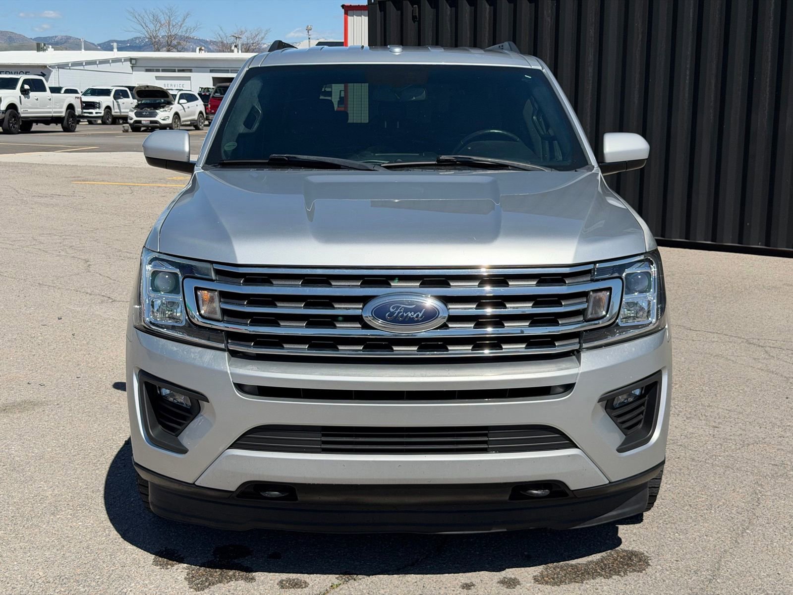 Used 2019 Ford Expedition Max XLT AWD/4WD image 3