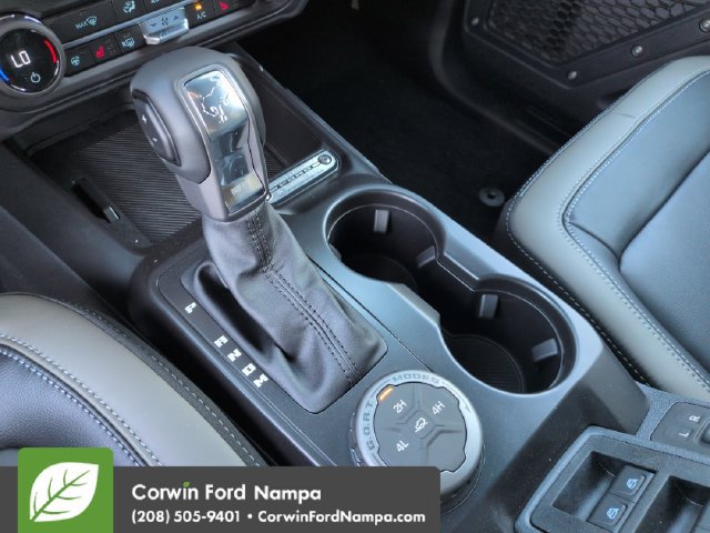 New 2026 Ford Bronco Outer Banks AWD/4WD image 18