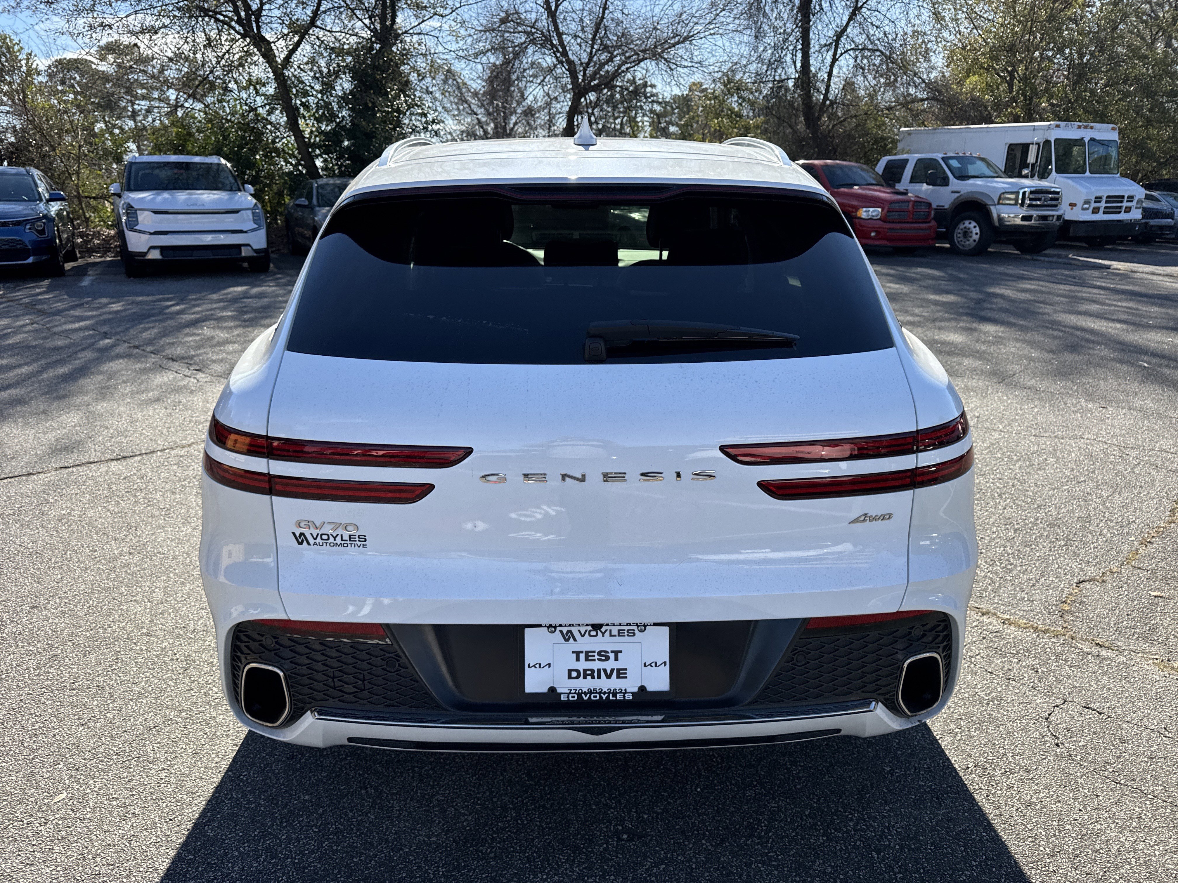 Used 2022 Genesis GV70 2.5T w/ Select Package image 6